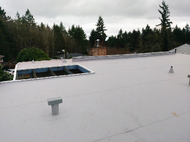 New Flat Roof on Lake Sammamish