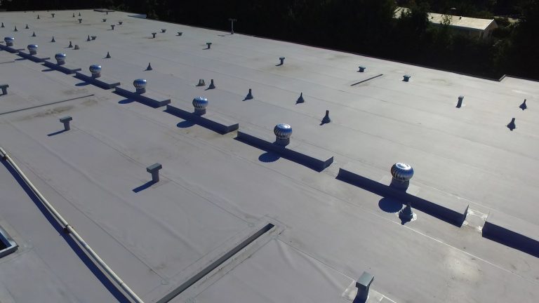 Ambaum Apartments: Three Tree Roofing installed a 12,000 sq. ft. roof