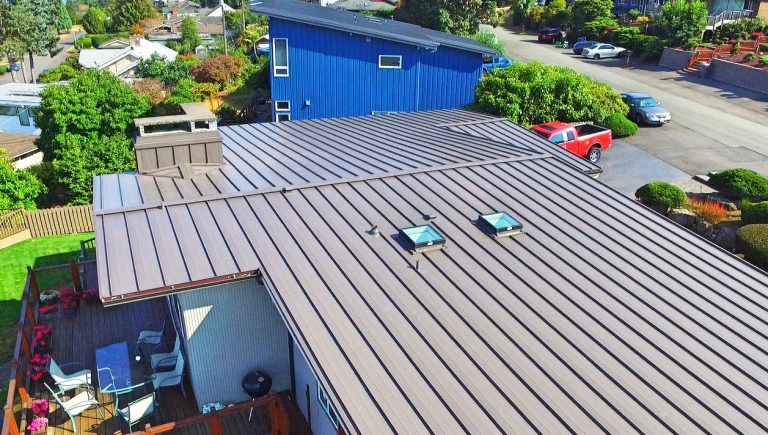 Residential Metal Roof: Lake Washington