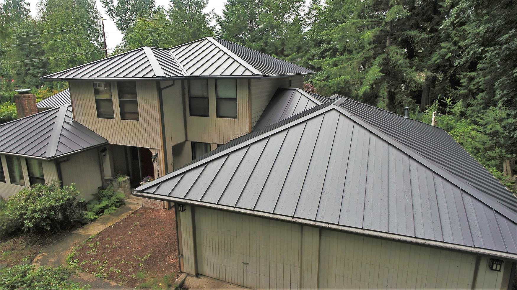 Metal roofing project in Duvall, Washington