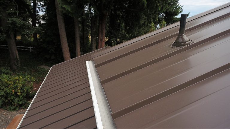 This is a beautiful metal roof with Nu-Ray's NRM 1000 in Weathered Copper.