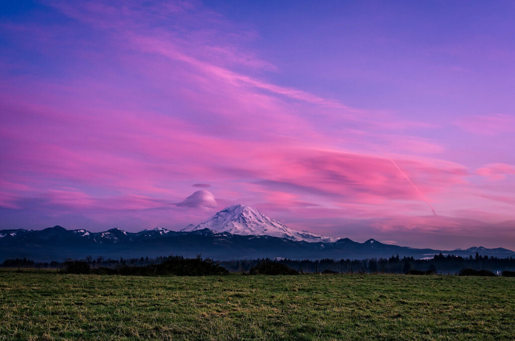 View from Bonney Lake, Washington at sunset