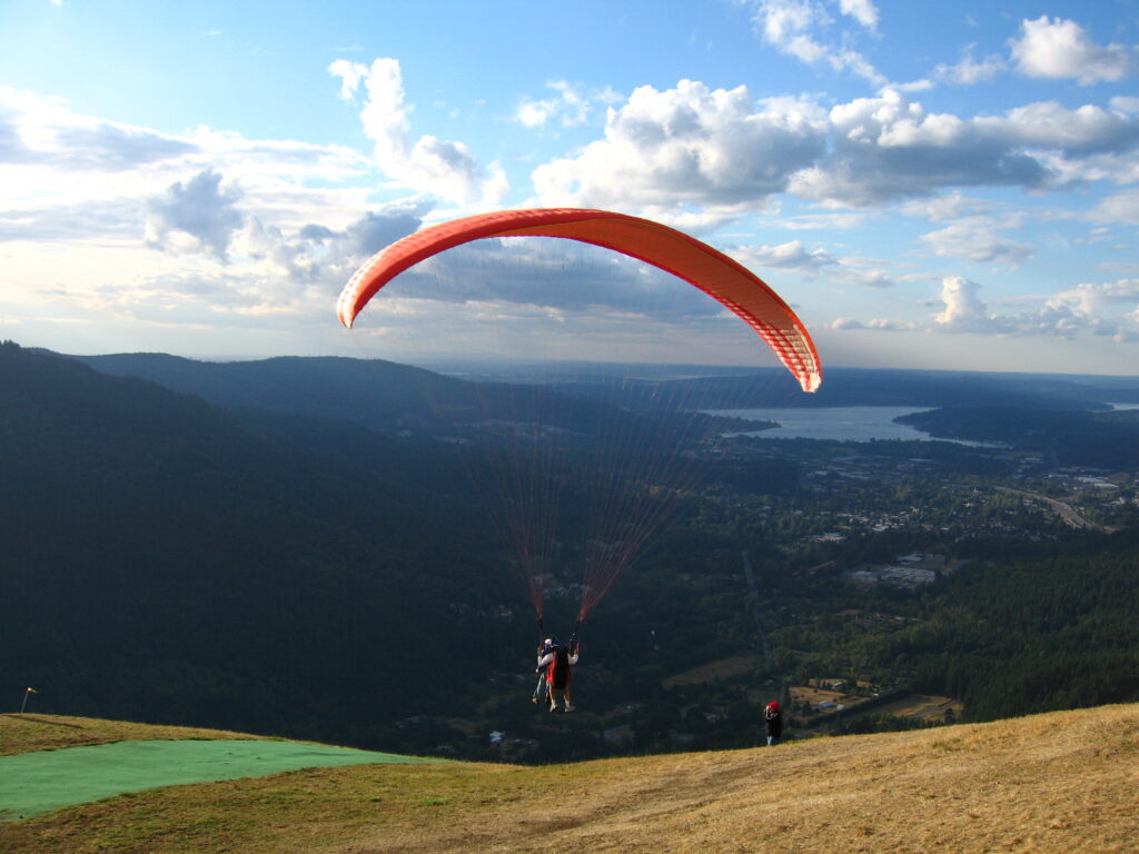 Sammamish, Washington - parasailing