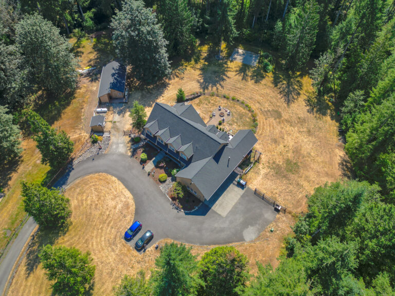 Multi-structure Residential Composite Shingles Roof in Ravensdale