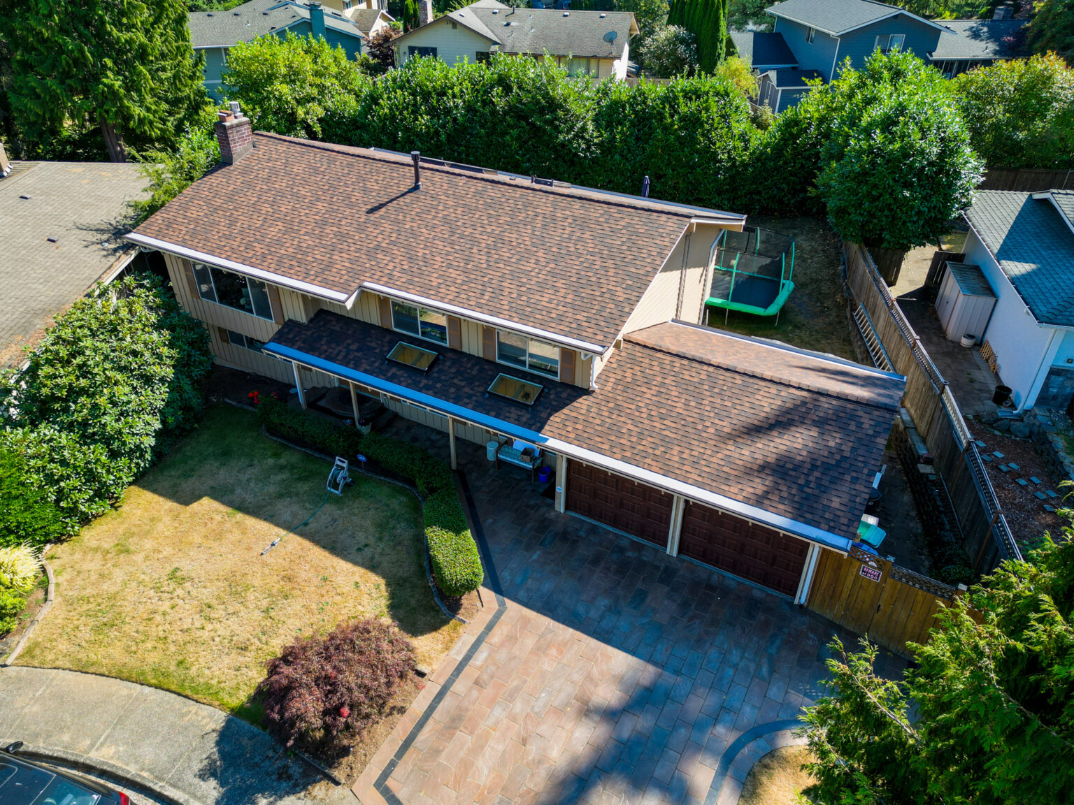 Residential Composite Shingles Roof in Newcastle, Washington - Close up of front of house