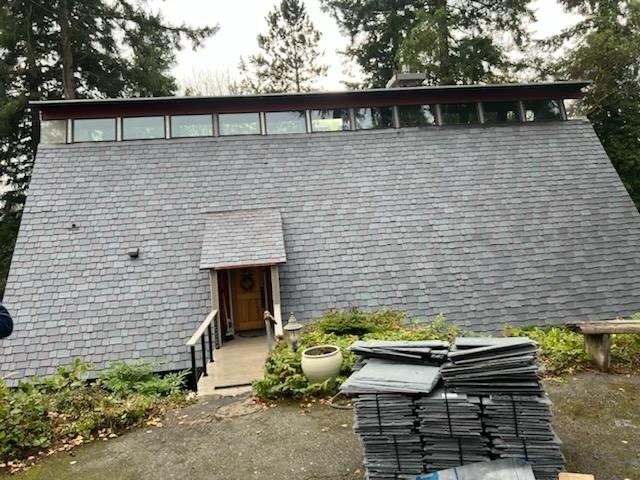 Roof Replacement for steep pitch roof in Mukilteo