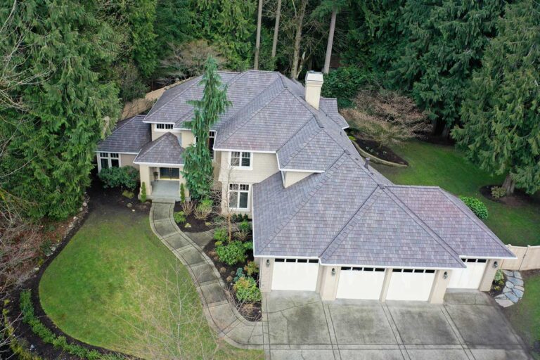 Eco-Friendly DaVinci Synthetic Shake Shingles in Redmond, WA.