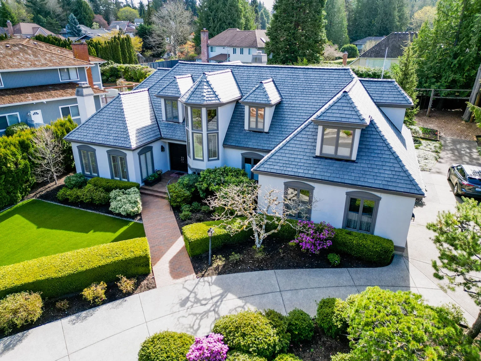 View of front of house with a new Synthetic Slate Roof in Shoreline, Washington