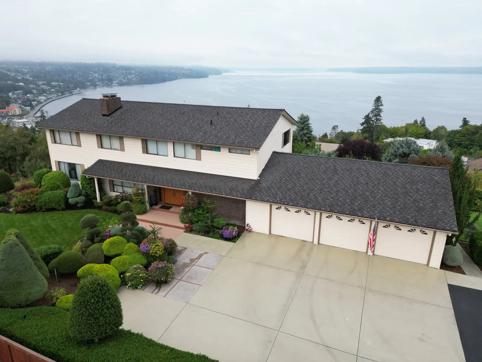 Overhead view from an angle of the front of a New Composite Roof in Des Moines, Washington